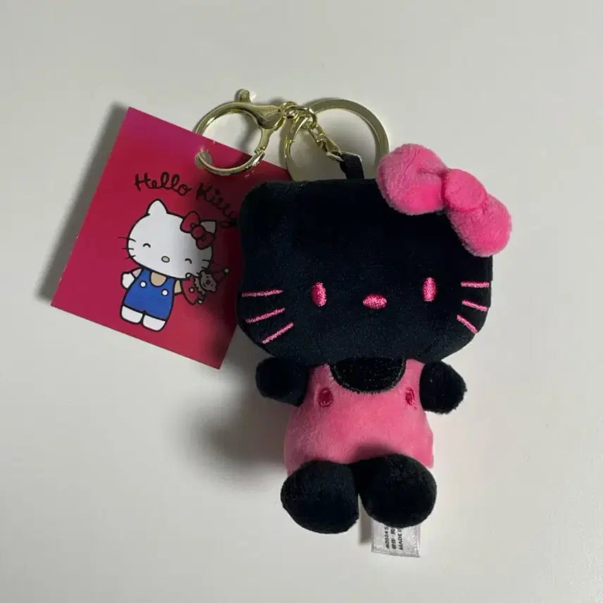 [BUNJANG] BLACKPINK x Hello Kitty Collaboration Doll Keychain / 헬로키티 블랙핑크 인형 키링