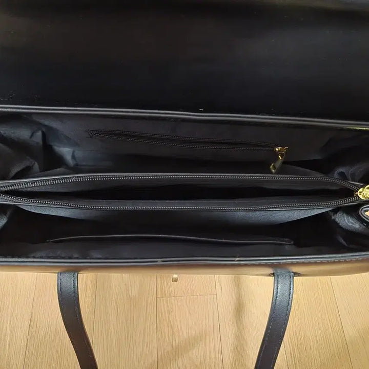 [BUNJANG] Leather Big Shoulder Bag / 가죽 빅숄더백(블랙, 브라운)