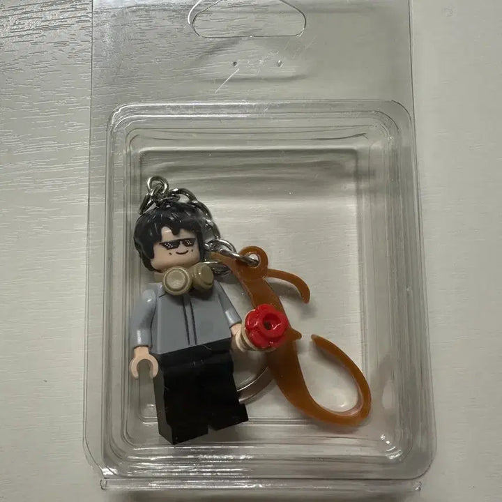 [BUNJANG] NCT 127 Jaehyun Lego Keychain Sunglasses / 엔시티 nct127 재현 정재현 레고키링 선글라스 재현 양도