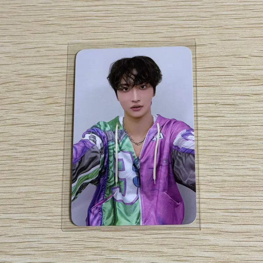 [BUNJANG] Ateez Seonghwa Aniteez Photocard / 애니티즈 에이티즈 성화 턱받이 포카 포토카드 aniteez ateez