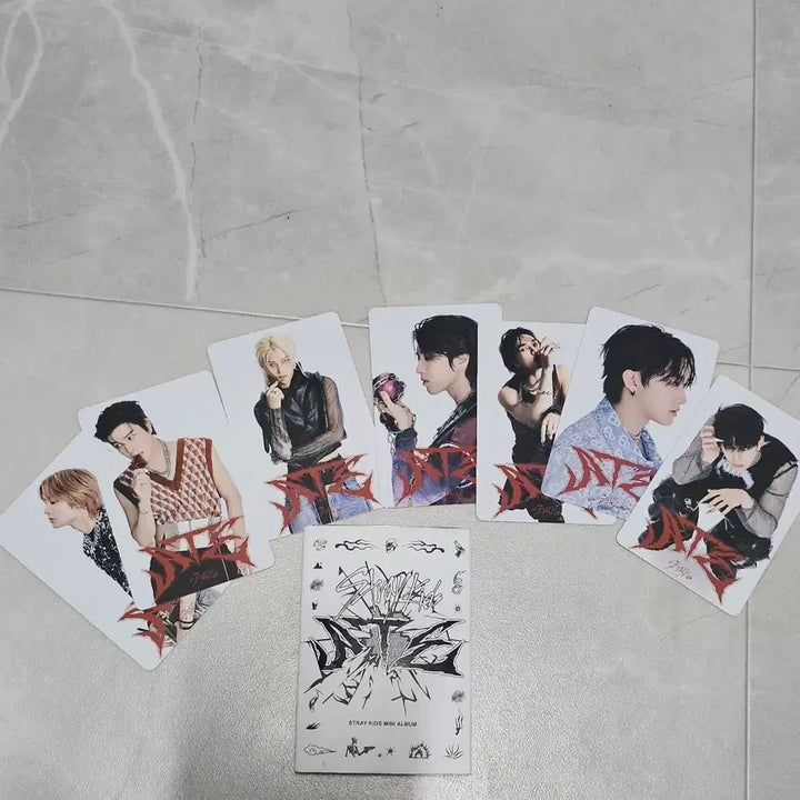 [BUNJANG] Stray Kids Ate Album Photocard Set / Stray Kids Ate 앨범 포토카드 세트