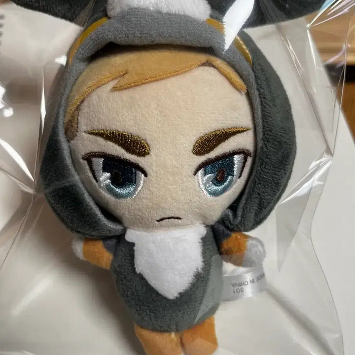 [BUNJANG] Attack on Titan Erwin Plush / 진격의 거인 엘빈 엛뭉이 누이