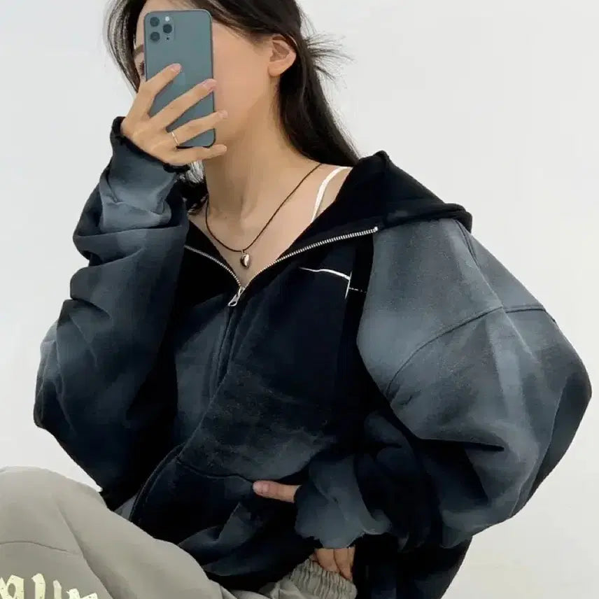 [BUNJANG] Roughwish Tie-Dye Washing Oversized Hoodie Zip-Up (Black) / 에이블리 러프위시 타이다이 워싱 핸드워머 오버핏 후드집업 빅사이즈