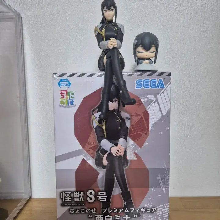 [BUNJANG] Kaiju No. 8 Mina Figure + Acrylic Stand Set / 괴수 8호 미나 피규어 + 아크릴 스탠드 세트