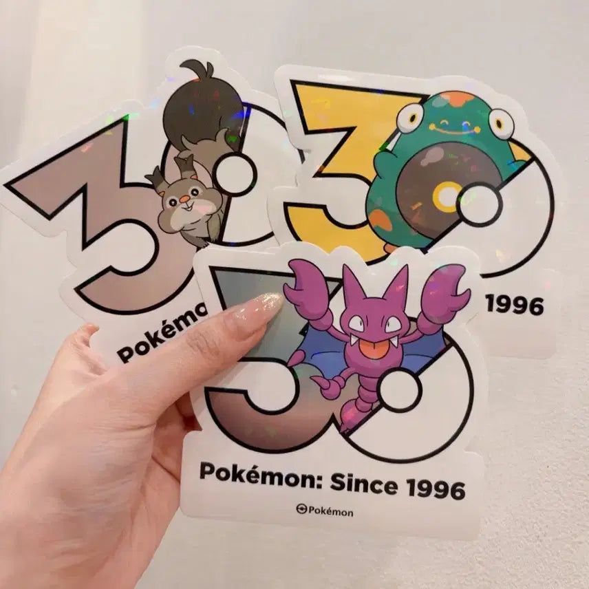 [BUNJANG] Tamlin Chiriberi Glieger Pokemon 30th Anniversary Holographic Sticker / 탐리스 찌리베리 글라이거 포켓몬 30주년 기념 스티커