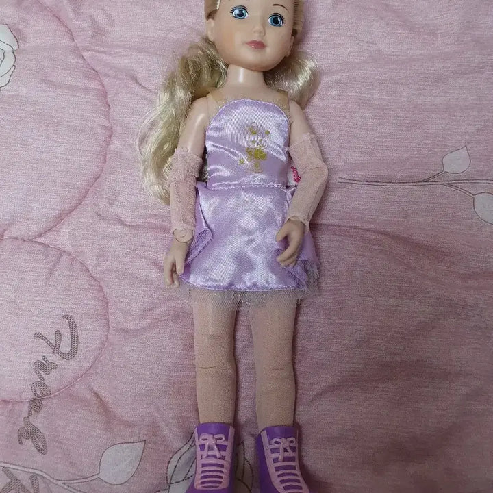 [BUNJANG] Vintage German Figure Skating Doll / 빈티지 독일 피겨스케이팅 인형