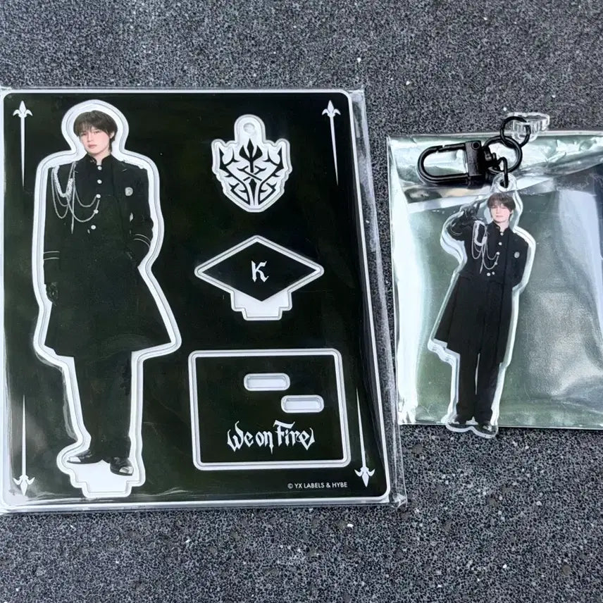 [BUNJANG] ENHYPEN K Acrylic Stand Acrylic Charm Keyring Bundle Set / 앤팀 위온파 팝업 케이 아크릴 스탠드 아크스타 아크릴 참 키링 일괄