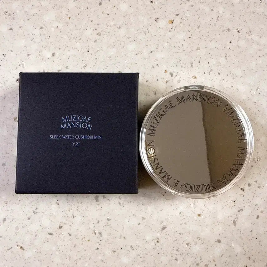[BUNJANG] Mujigae Mansion Slick Water Cushion Mini Y21 / [새상품] 무지개맨션 슬릭 워터 쿠션 미니 Y21