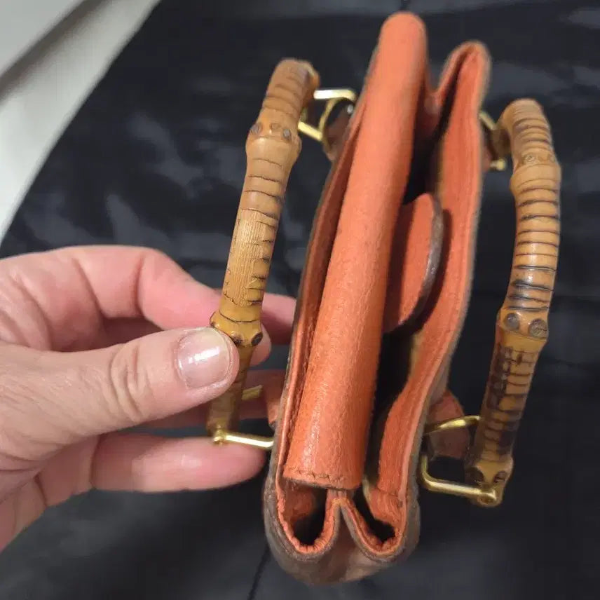 [BUNJANG] Gucci Top Bamboo Handle Mini Shoulder Bag Suede Leather / 구찌 탑뱀부핸드 미니 숄더 스웨이드 가죽