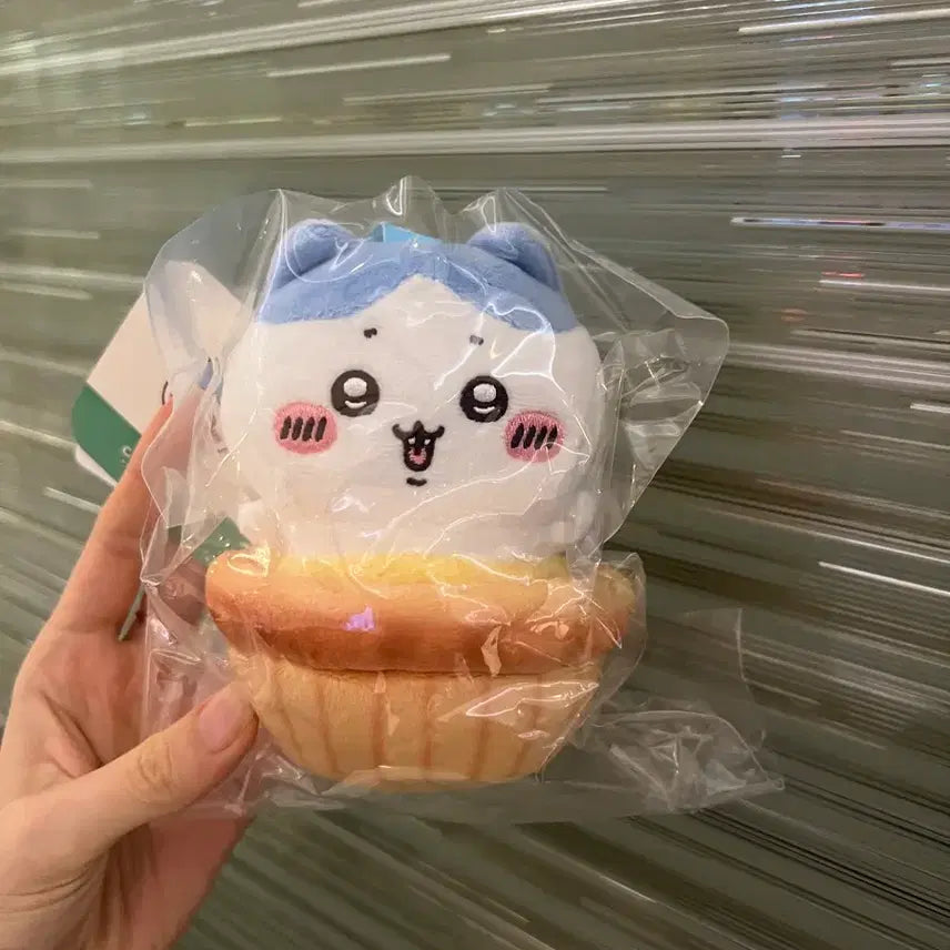 [BUNJANG] Chiikawa Hachware Egg Tart Plush - Hong Kong Limited Edition / 홍콩 한정 치이카와 먼작귀 에그타르트 하치와레 누이