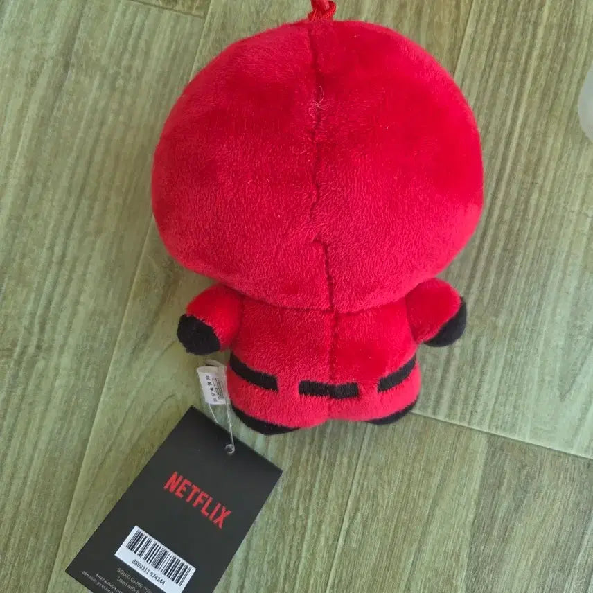 [BUNJANG] Squid Game Soldier Plush Keychain / 넷플릭스) 오징어게임 세모 병정 인형