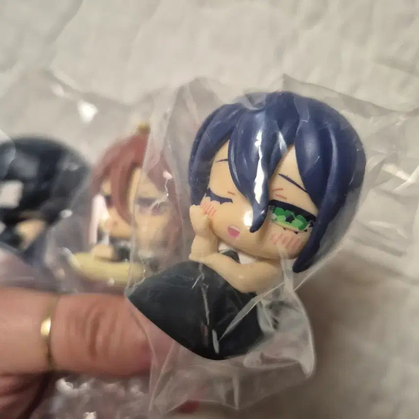 [BUNJANG] Chainsaw Man Gacha Figures (3 Types) / 체인소맨 가챠피규어 3종