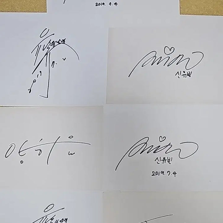 [BUNJANG] Shin Yubin, Yoo Nam-kyu, Yang Ha-eum, Lim Jong-hoon Autographed Paper Set / 신유빈 유남규 양하음 임종훈 친필 종이 싸인