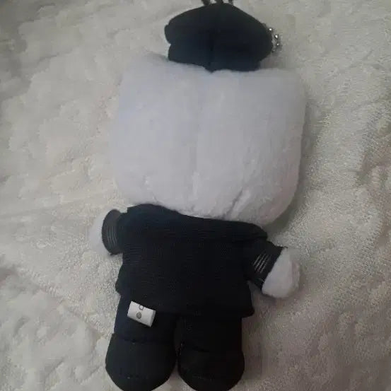 [BUNJANG] Hello Kitty JAL Flight Attendant Doll Keychain (New) / 헬로키티 JAL 승무원 인형 키링 새상품
