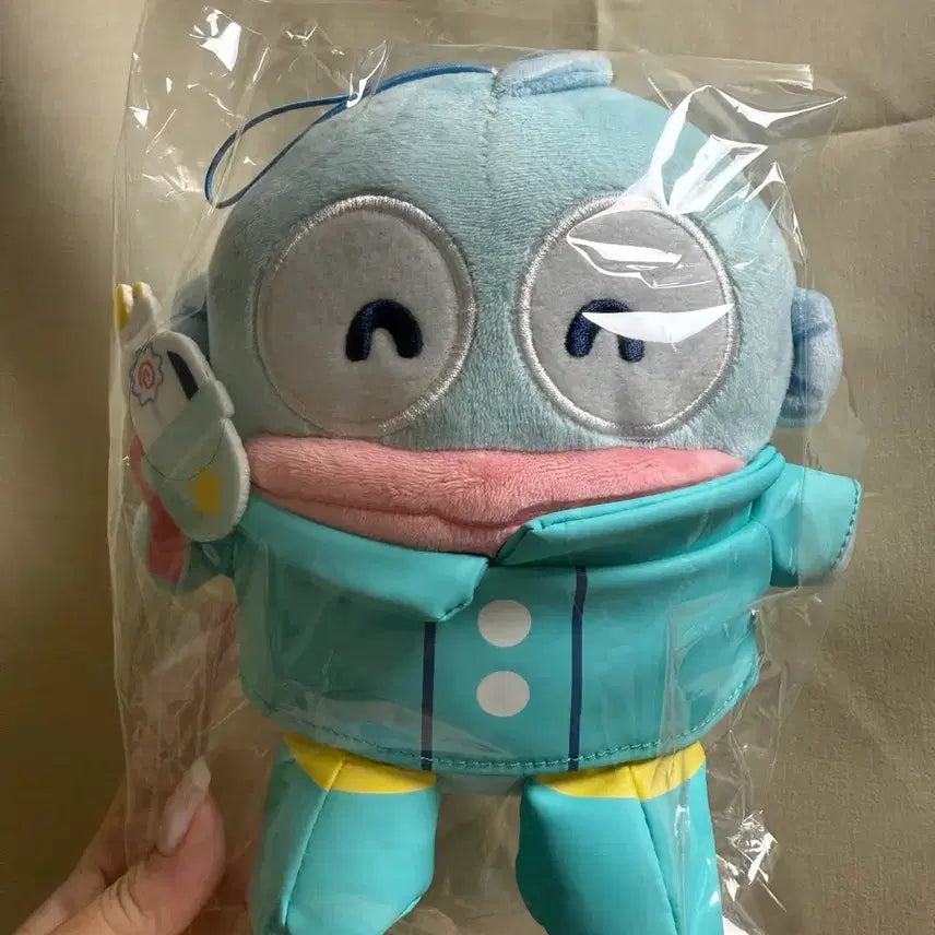 [BUNJANG] Hanggyo-dong Water Gun Doll / 물총 한교동 인형