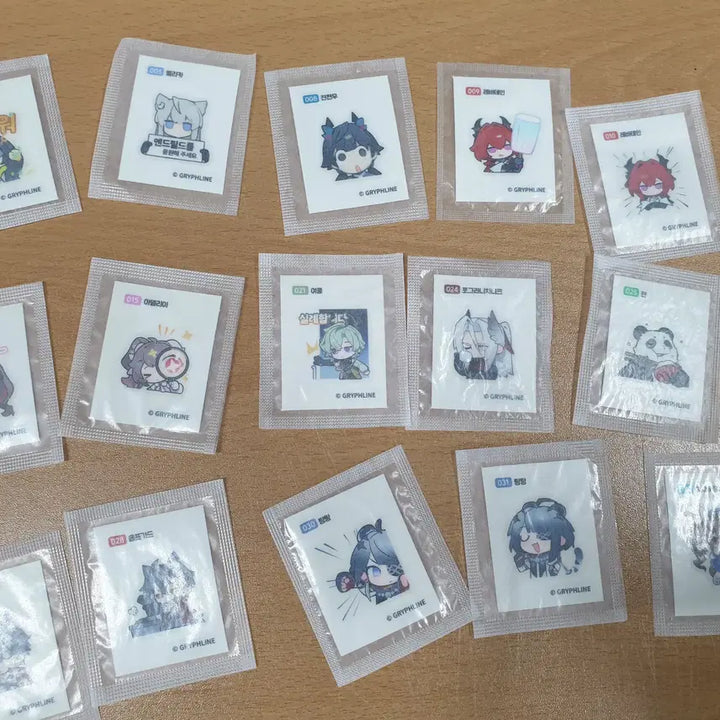 [BUNJANG] Endfield Photocard &amp; Sticker Set / 팜) 엔드필드 포토카드 띠부씰 GS25포카 포카