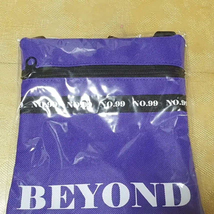 [BUNJANG] EXO Xiumin Natabom ShuTori Bag / 엑소 시우민 나따봄님 슈토리가방 팝니다!