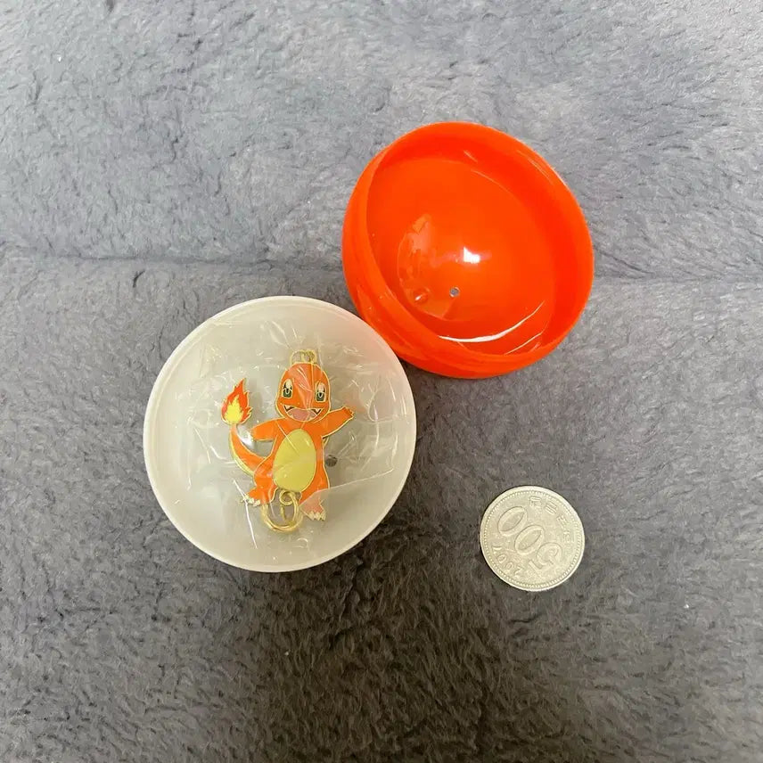 [BUNJANG] Baskin-Robbins Pokemon Charm Charmander (Sealed) / (비닐미개봉) 배스킨 포켓몬키링_파이리