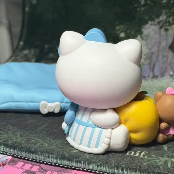 [BUNJANG] Pop Mart Sanrio Hello Kitty Figure / 팝마트 산리오 헬로키티 피규어 팝마트 키티