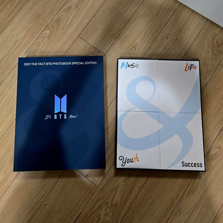 [BUNJANG] BTS The Fact 2021 Special Edition Photobook / BTS The Fact 2021 포토북 스페셜에디션