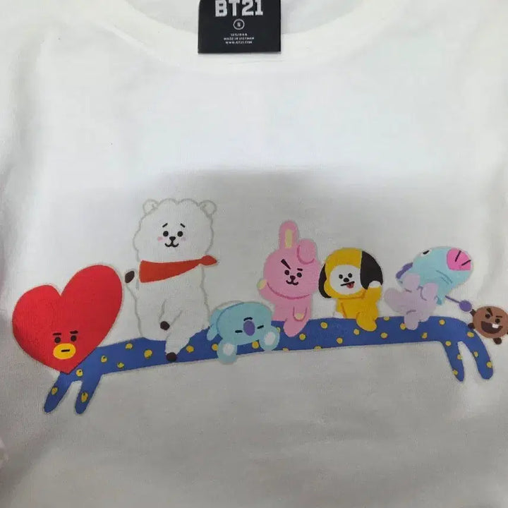 [BUNJANG] BT21 Character White Short-Sleeve T-Shirt / BT21 캐릭터 흰색 반팔 티셔츠
