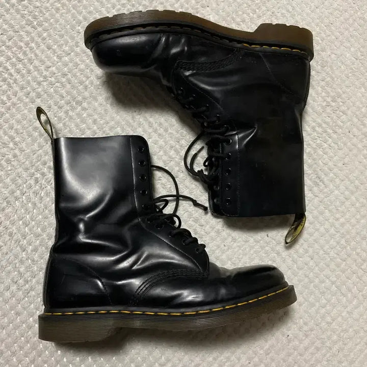 [BUNJANG] Dr. Martens 1490 10-Eye Smooth Leather Boots / [290] 닥터마틴 1490 10홀 스무스 블랙 부츠 워커