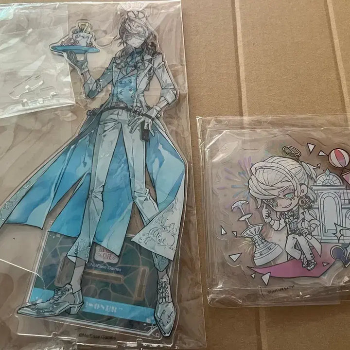 [BUNJANG] Identity V Prisoner Supernatural Big Acrylic Stand Bundle Set / 제5인격 스이파라 초자연 죄수 빅아크릴 일괄