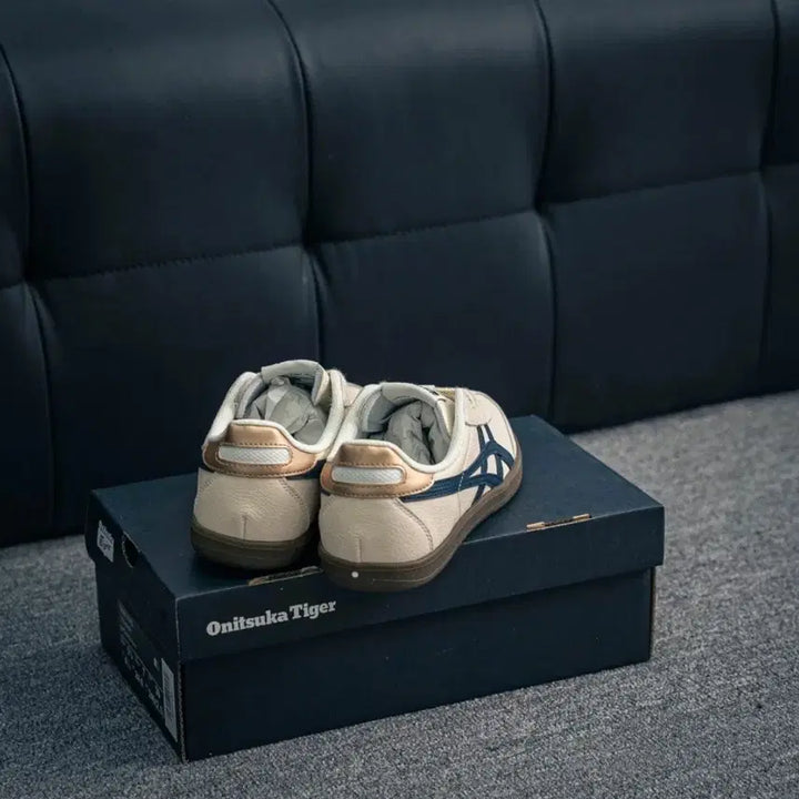 [BUNJANG] Onitsuka Tiger 1183C429-200 "National Sneaker" / 오니츠카타이거 1183C429-200  국민운동화