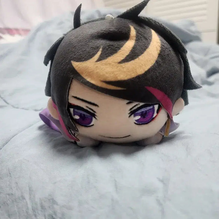 [BUNJANG] Nijisanji Shu Yamino Nesoberi Plush / 니지산지 슈 야미노 네소베리 인형