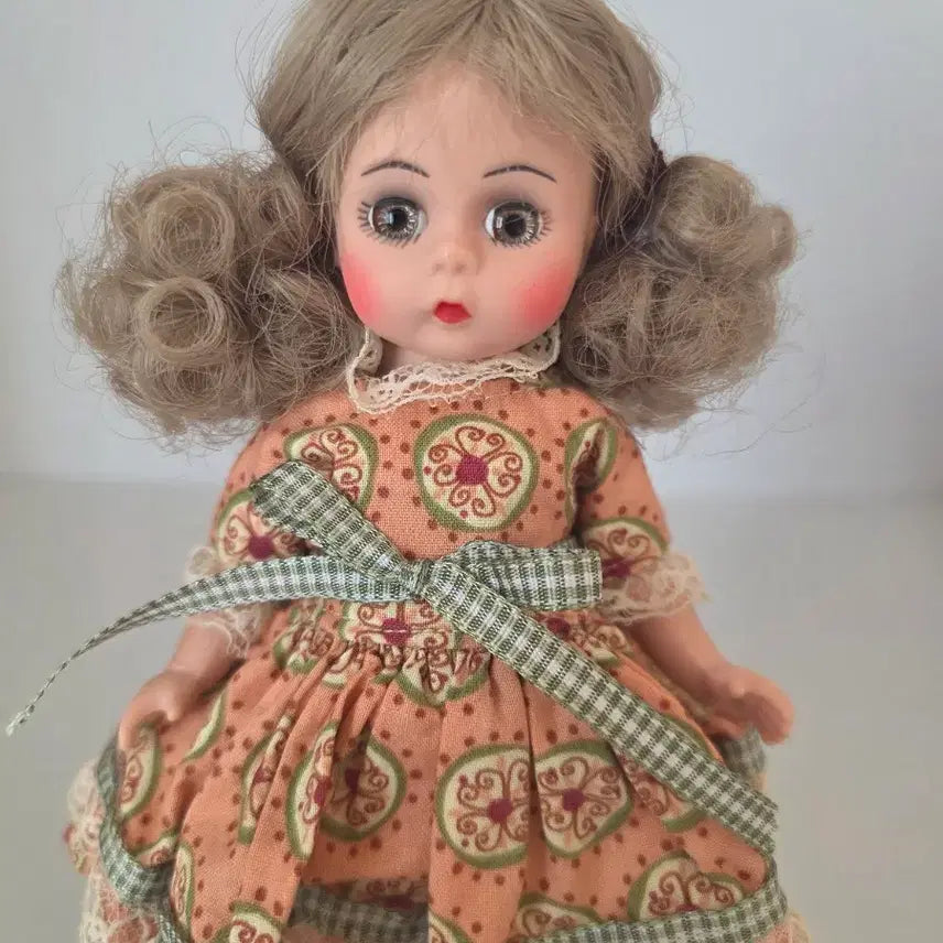 [BUNJANG] Madame Alexander 8-Inch Doll Orange Outfit / 마담알렉산더 8인치 인형 주황의상 조합