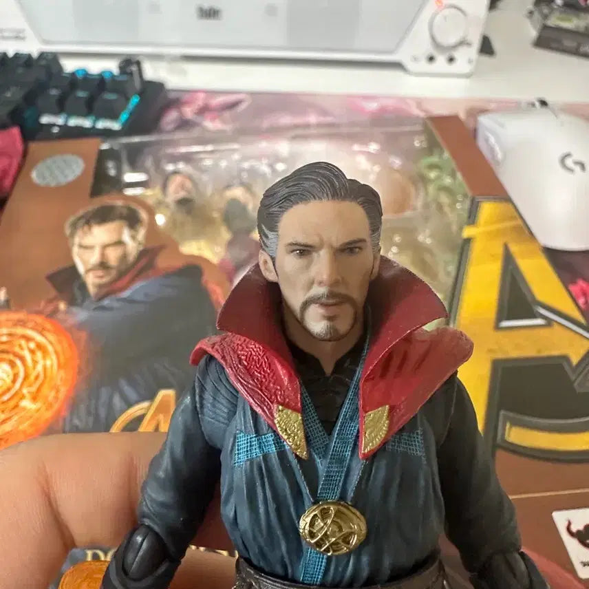 [BUNJANG] Bandai S.H.Figuarts Doctor Strange Figure / shf 닥터 스트레인지 피규어