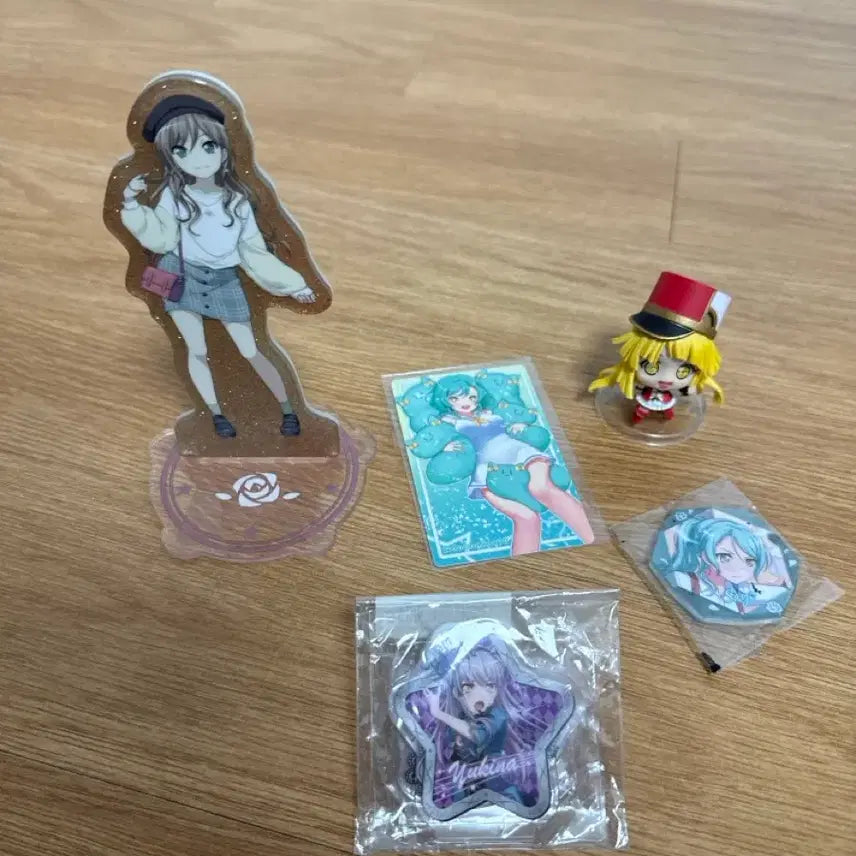 [BUNJANG] BanG Dream! WEGO Limited Acrylic Stand &amp; Goods Bundle / 뱅드림 위고 한정 아크릴스탠드 및 기타굿즈
