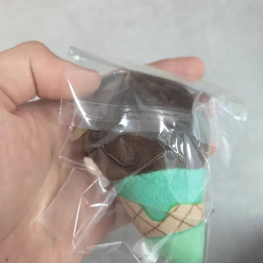[BUNJANG] Demon Slayer Tanjiro Ice Tapinui Plush / 귀멸의 칼날 아이스 타피누이 탄지로 판매