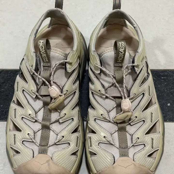 [BUNJANG] Hoka Hopara Dune Sand 270 / 호카 호파라 샌드듄 270
