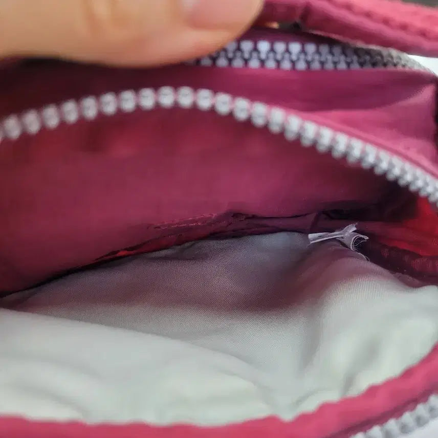 [BUNJANG] Kipling Y2K Vintage Mini Crossbody Bag - Burgundy / 키플링Y2K빈티지 미니 크로스백 버건디 (차분한 버건디,핑크 혼합느낌)