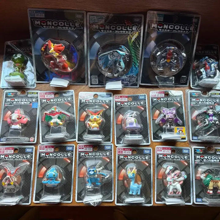 [BUNJANG] Pokemon Moncolle 29-Figure Sealed Bundle Set / 미개봉 몬콜레 포켓몬스터 피규어 29종 일괄 몬코레