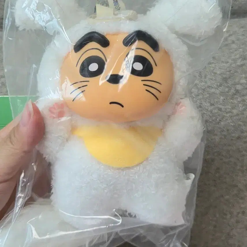 [BUNJANG] 52TOYS Crayon Shin-chan Big Tail Plush Keychain New / 정품) 52TOYS 짱구 빅테일 인형 키링 새제품