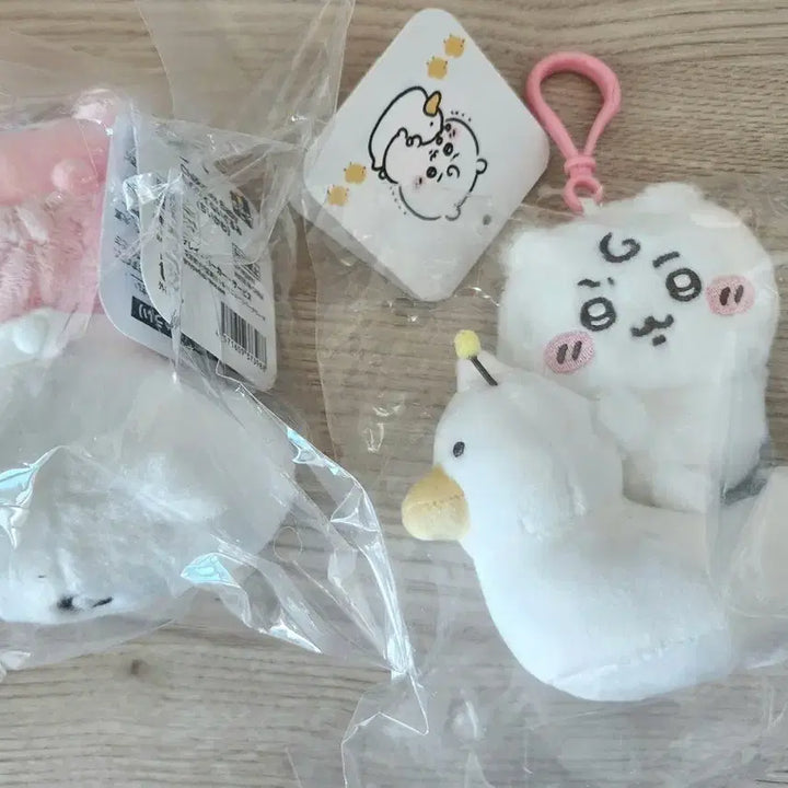[BUNJANG] Chiikawa Baby Crawling Plush &amp; Duck Mascot Bundle Set (Sealed) / 치이카와 베이비 엉금엉금누이&amp;오리 마스코트