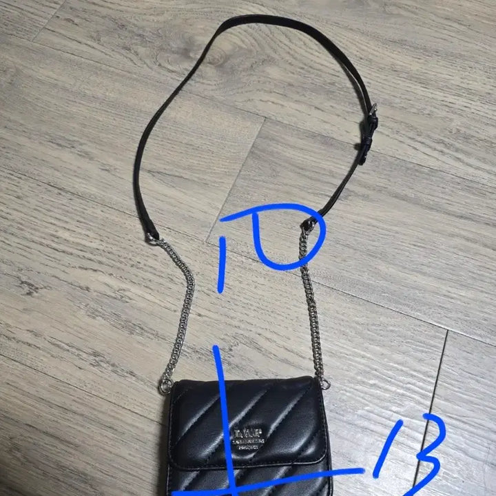 [BUNJANG] LAP Quilted Mini Crossbody Bag / LAP 미니백