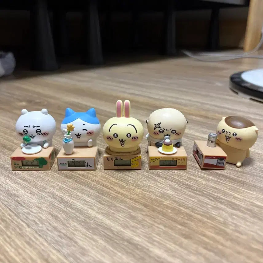 [BUNJANG] Chiikawa Watch Gacha 3rd Edition Full Set (5 Types) / 5종 일괄) 치이카와 시계 가챠 3탄 풀셋