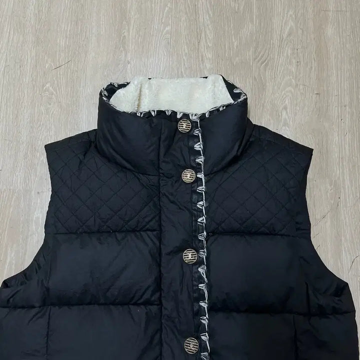 [BUNJANG] TIME (Hansem) Quilted Goose Down Vest with Gold Buttons - Free Size / 한섬 타임 TIME 구스다운 금장 버튼 퀼티드 패딩조끼 FREE