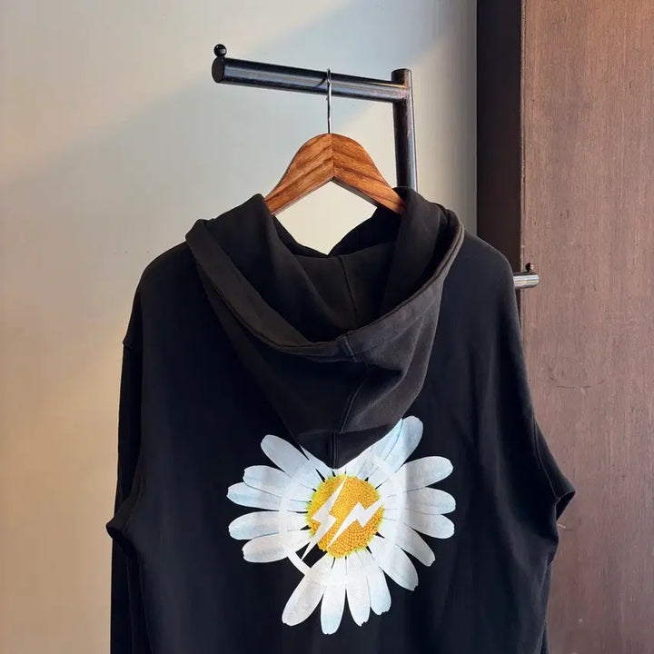 [BUNJANG] Peaceminusone Fragment Daisy Hoodie / 피스마이너스원 프라그먼트 데이지 후드티