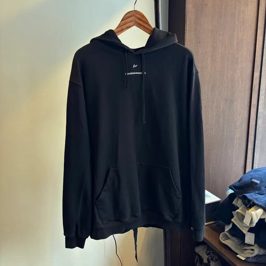 [BUNJANG] Peaceminusone Fragment Daisy Hoodie / 피스마이너스원 프라그먼트 데이지 후드티