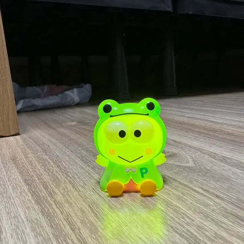 [BUNJANG] Keropi Pickles Light Gacha / 케로피 피클스 라이트 가챠