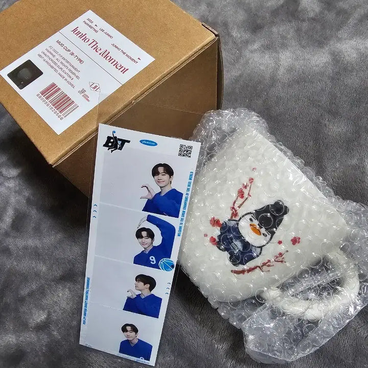 [BUNJANG] 2PM Junho The Moment Penguin Mug Cup Type B / 이준호 준더모 펭펭이 머그컵 B타입