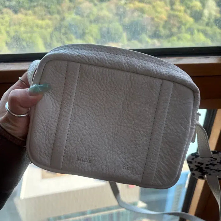 [BUNJANG] Matinkim Cross Bag White / 마뗑킴  크로스백 화이트