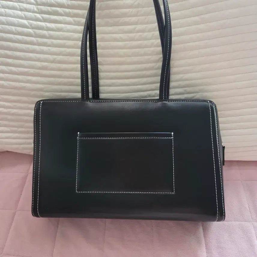 [BUNJANG] Standoil Post Bag Medium Stitch Black / 스탠드오일 포스트백 미디움 스티치블랙