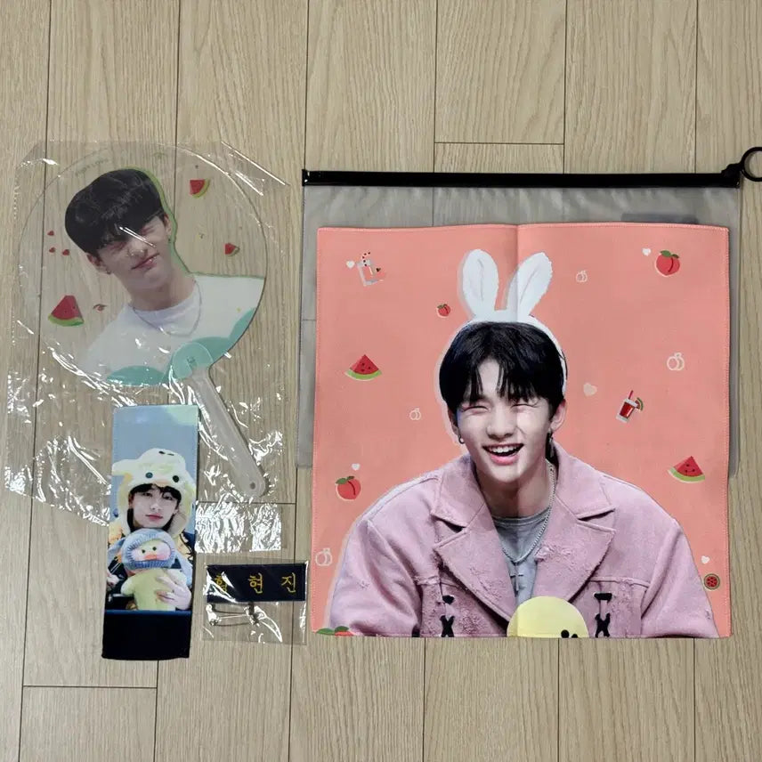 [BUNJANG] Stray Kids Hyunjin Slogan Set / 스트레이키즈 현진 슬로건 세트