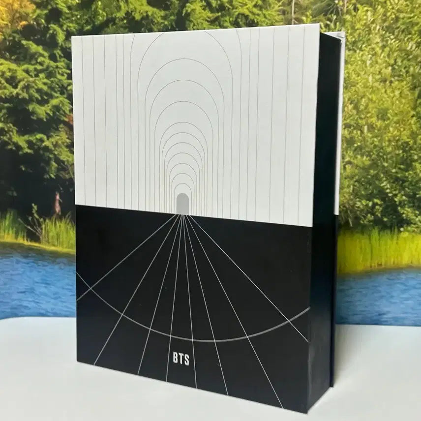 [BUNJANG] BTS Map of the Soul ON:E Concept Photobook Set / 방탄소년단 BTS MAP OF THE SOUL ON:E 맵옵솔 포토북