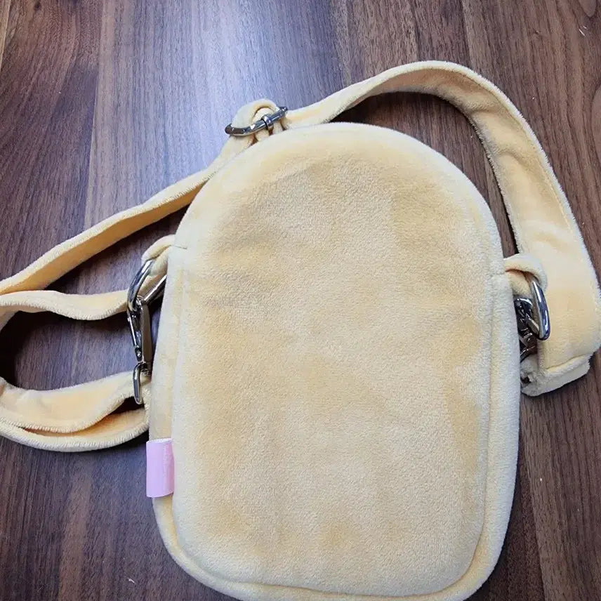 [BUNJANG] IVE MiniV Cheese Bag / 아이브 미니브 치즈 가방